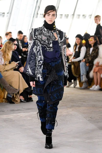 Look 41